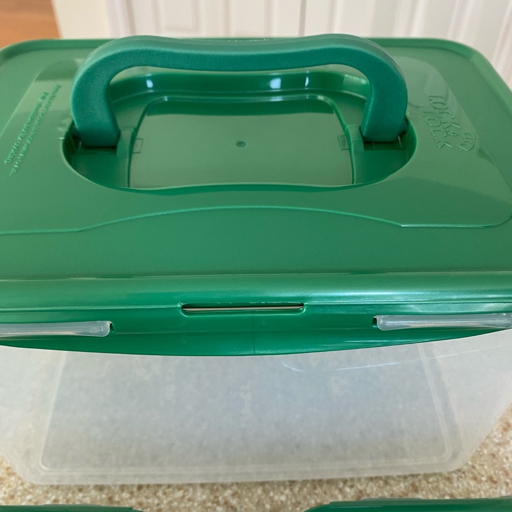 10 Piece Lock n Lock Storage Set Including Lids - Picture 3 of 4